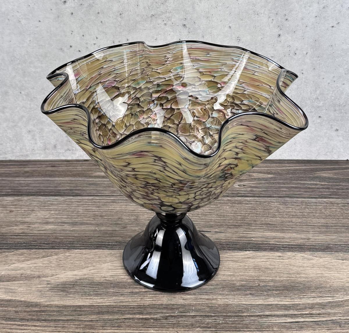 Rubi Art Glass Console Bowl