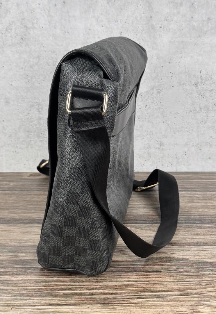 Laptop Messenger Bag