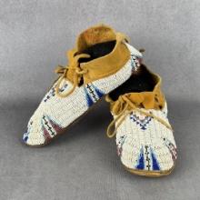 Plains Native American Indian Beaded Moccasins