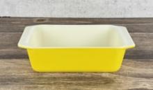 Pyrex 913 Yellow Loaf Pan
