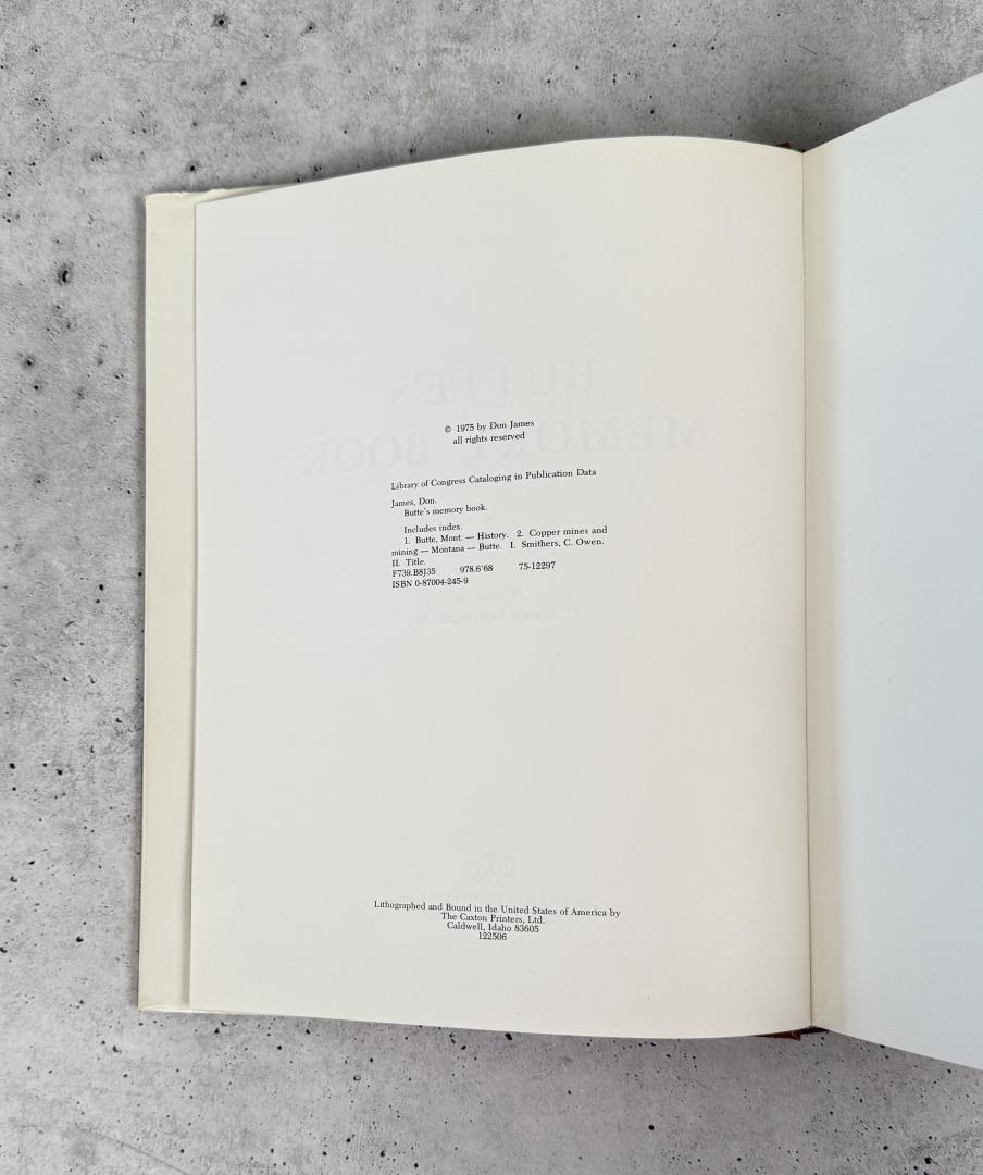 Buttes Memory Book