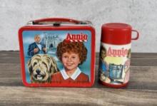 Aladdin Annie Metal Lunchbox