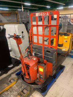ELEC PALLET JACK
