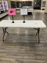 6ft molded plastic molded table with folding legs