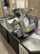 Meat slicer