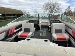 1988 Glasstream