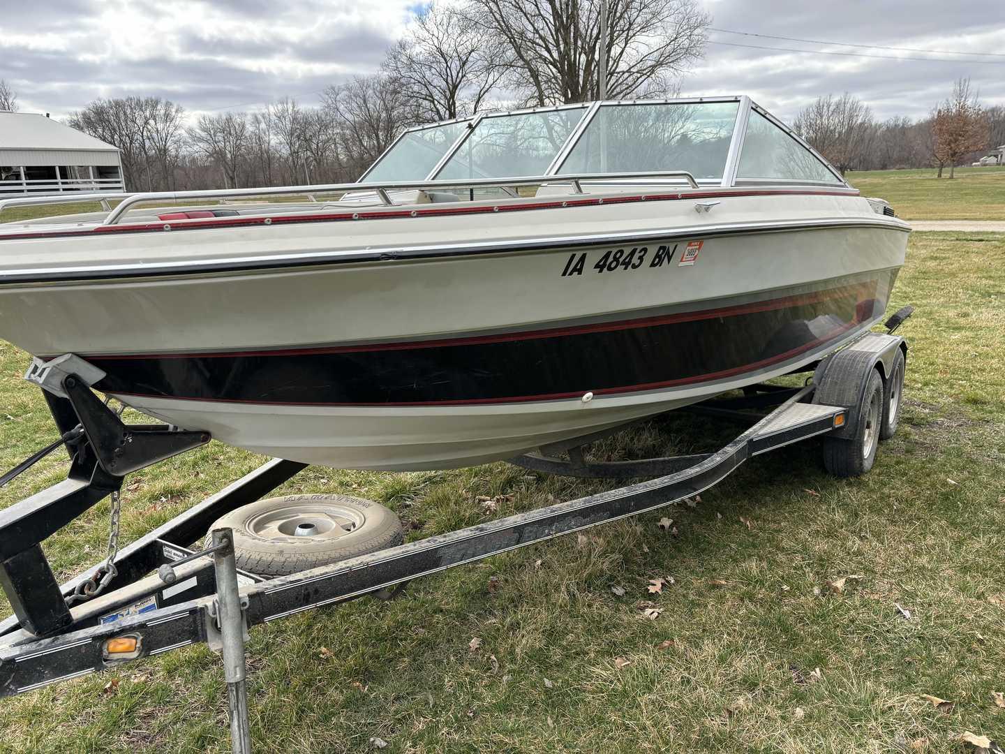 1988 Glasstream