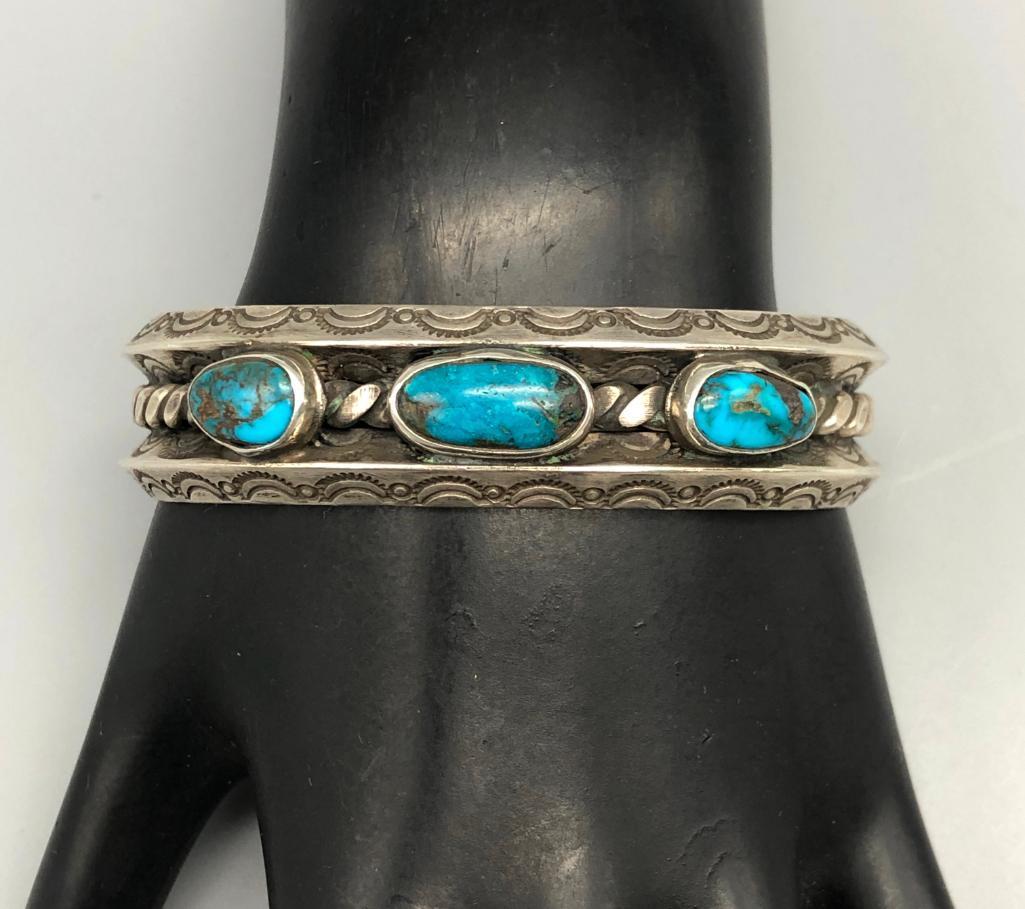 Divine Three Stone Turquoise Bracelet