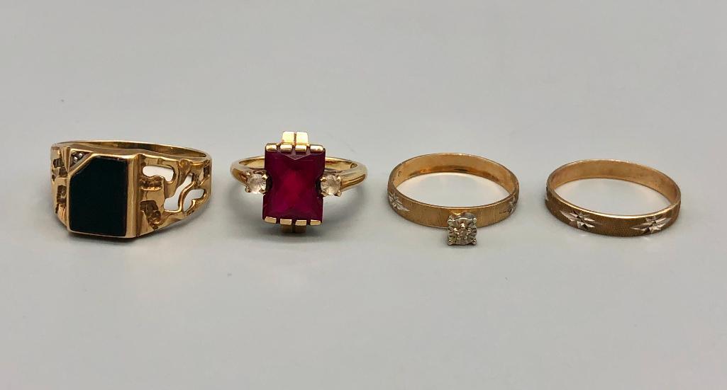 Group of Four 10K Gold Rings