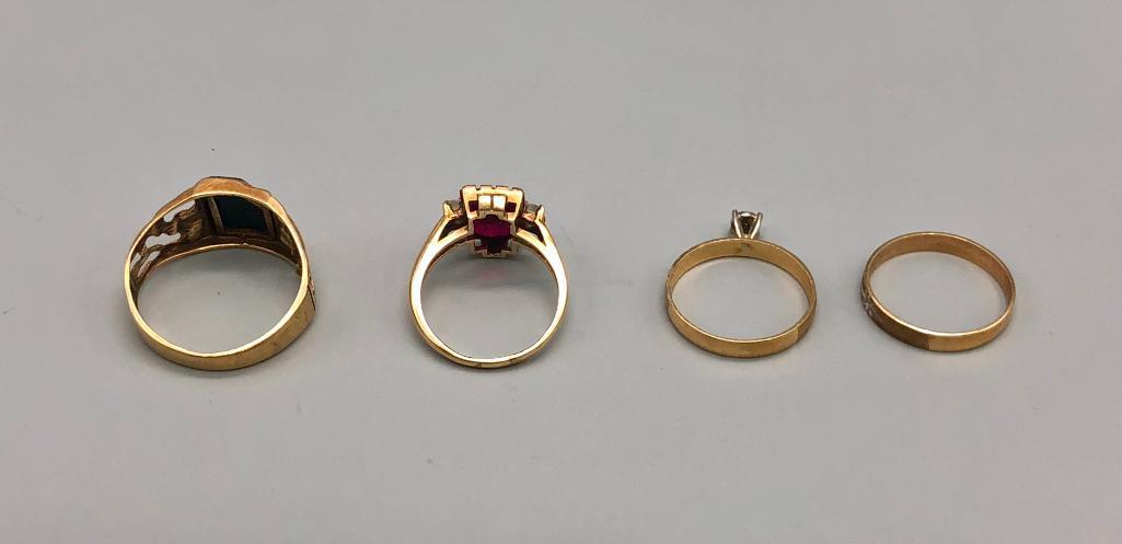 Group of Four 10K Gold Rings