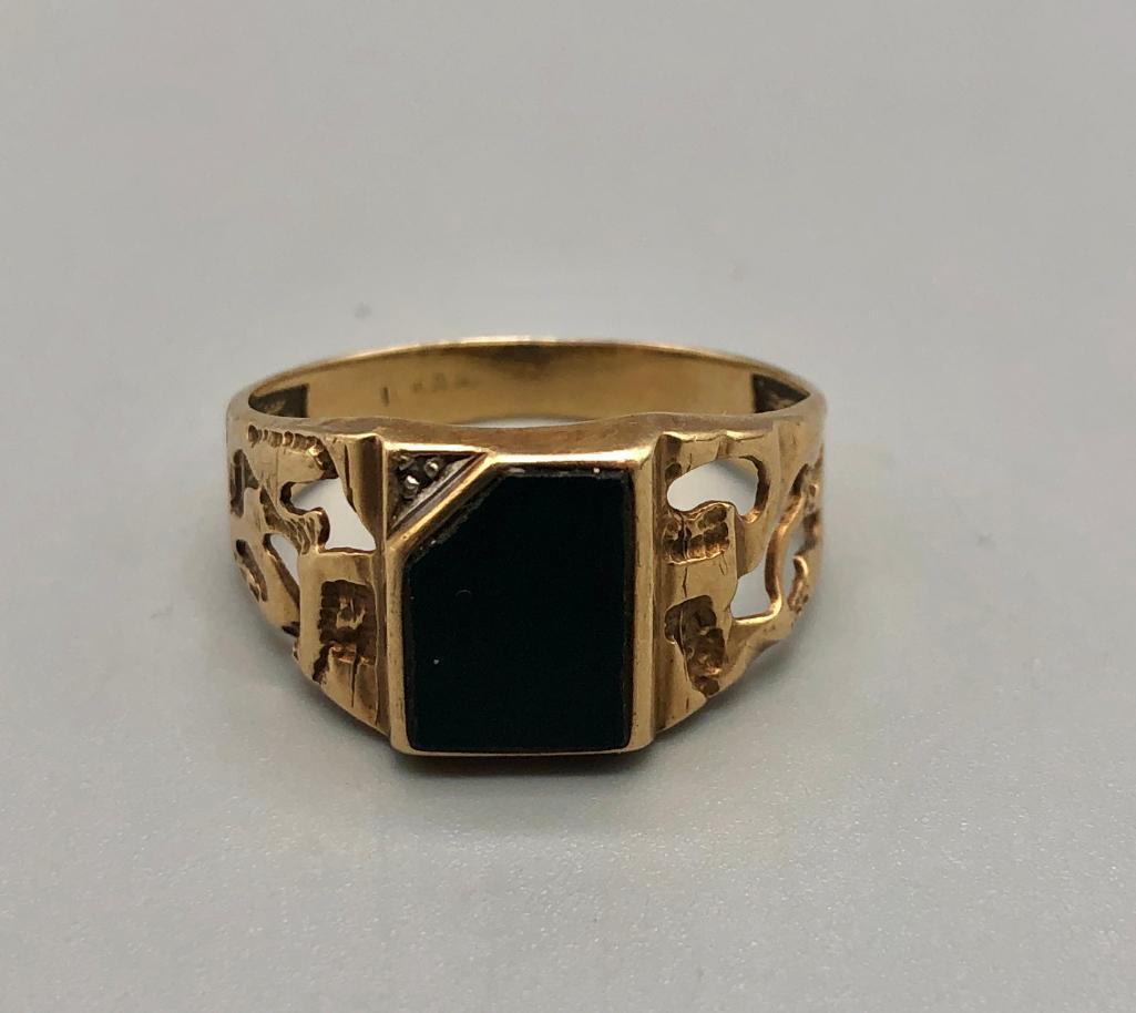Group of Four 10K Gold Rings