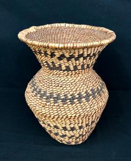 Vintage Apache Tus Basket
