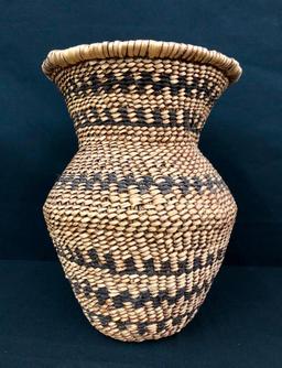 Vintage Apache Tus Basket