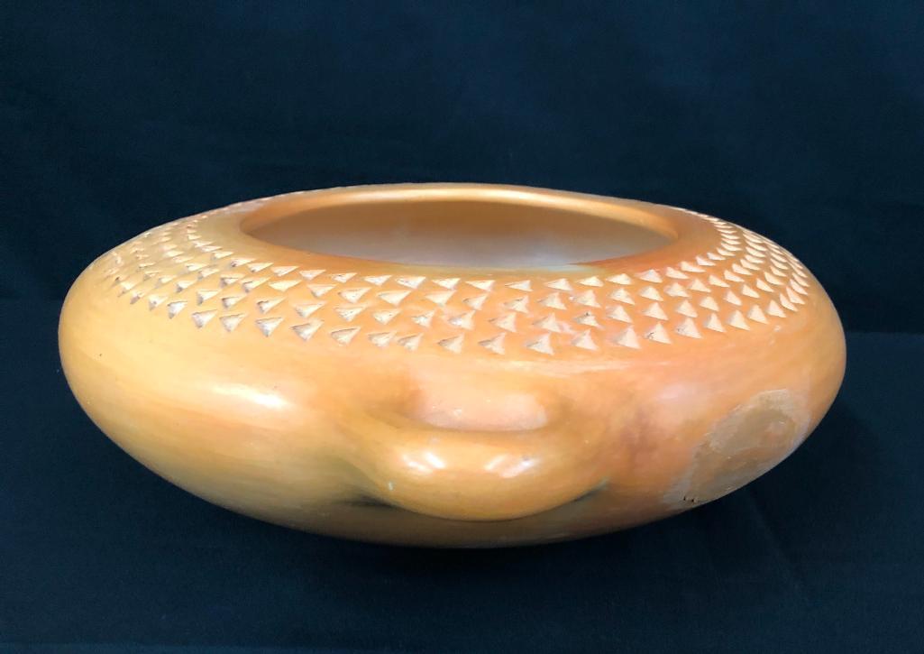 Hopi Pot by Garnet Pavatea