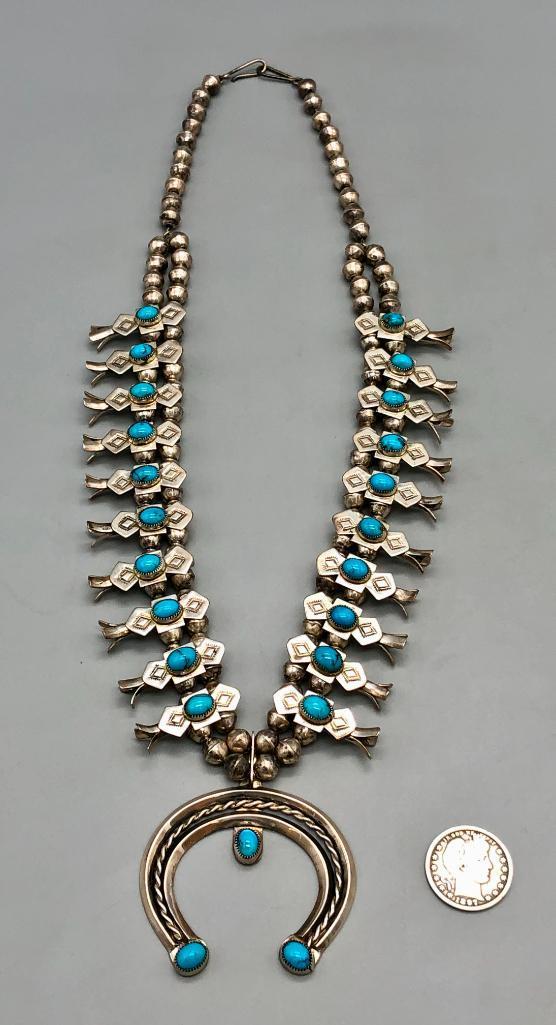 Vintage Box Bow Squash Blossom