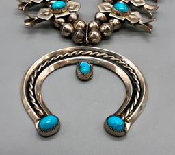 Vintage Box Bow Squash Blossom
