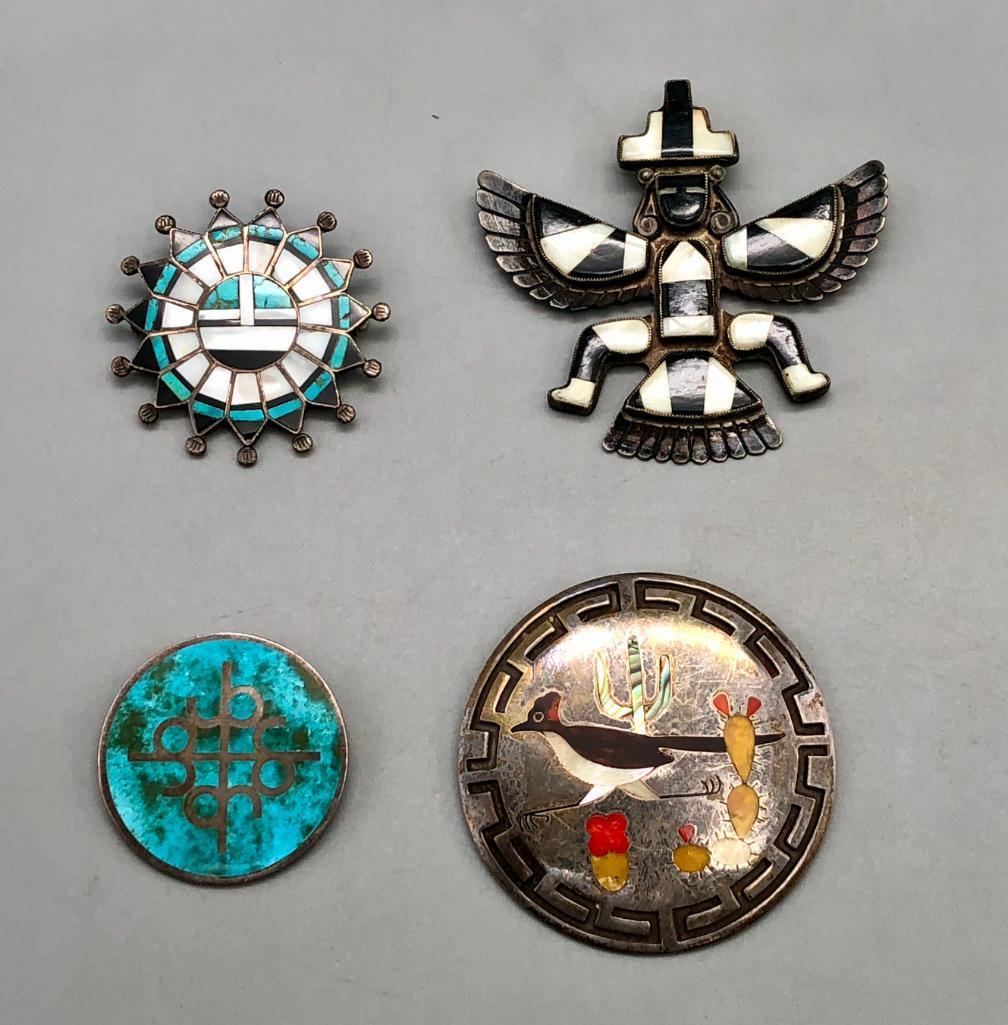 4 Inlaid Pins