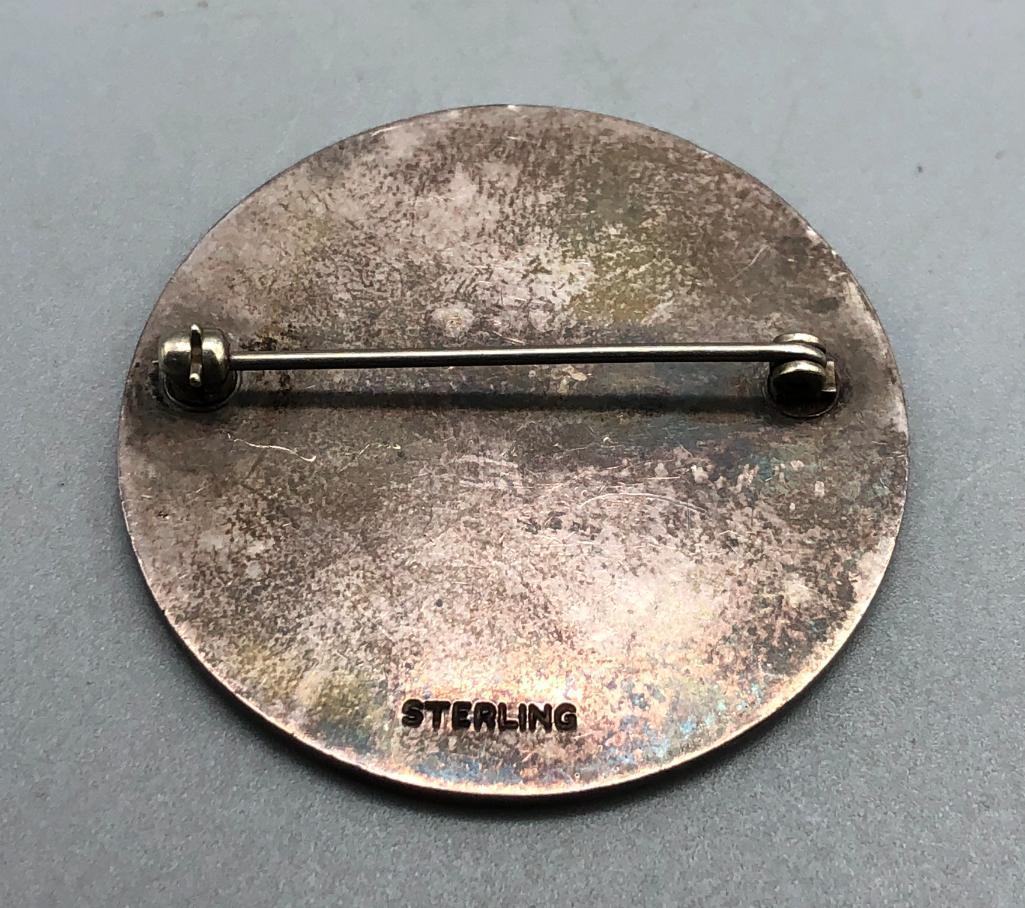 4 Inlaid Pins