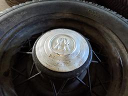 Ford V8 Wheels