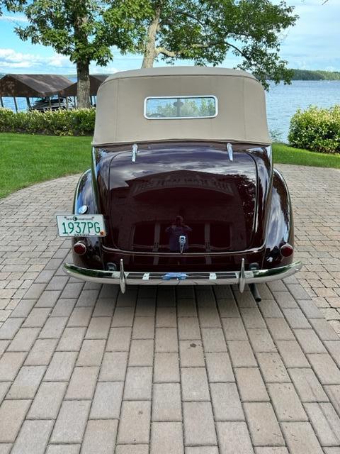 1937 Ford Phaeton