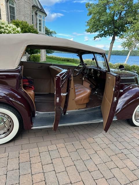 1937 Ford Phaeton