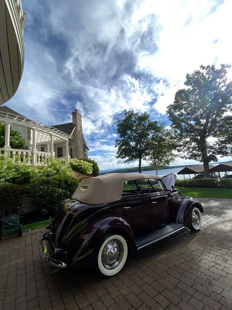 1937 Ford Phaeton