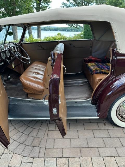 1937 Ford Phaeton