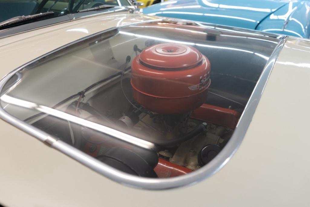 1954 Ford Crestliner Skyliner