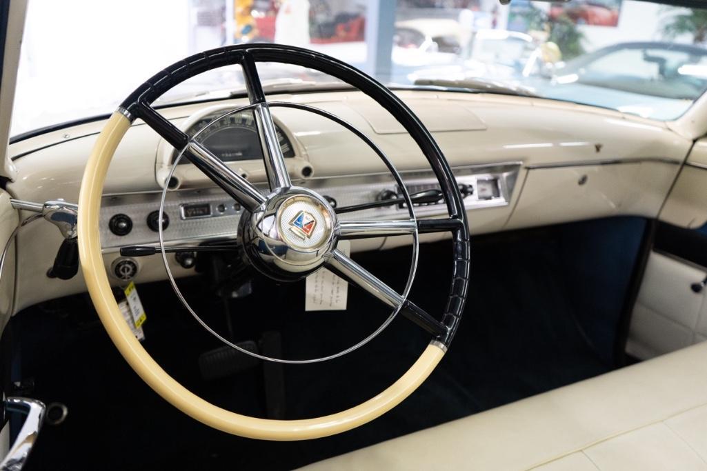 1954 Ford Crestliner Skyliner