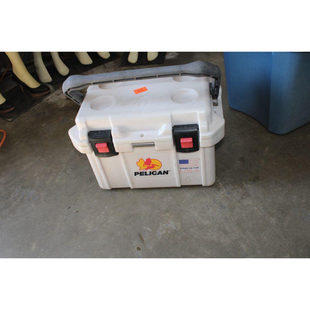 Pelican cooler - 20 quart