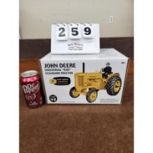 1:16 Scale John Deere Industrial 620 Standard