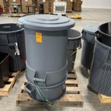 Lot of Various sized trash cans