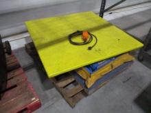 Pneumatic 3000lb Auto Pallet Positioner