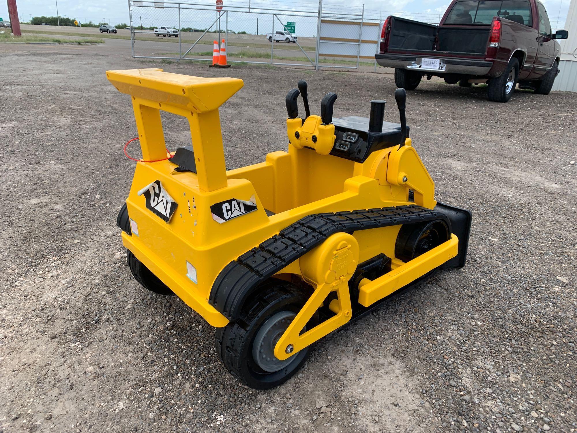 Caterpillar Toy Dozer