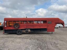 2000 Reye Gooseneck Livestock Trailer