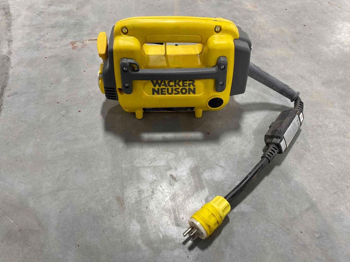 Wacker Neuson M2000 Vibratory Motor