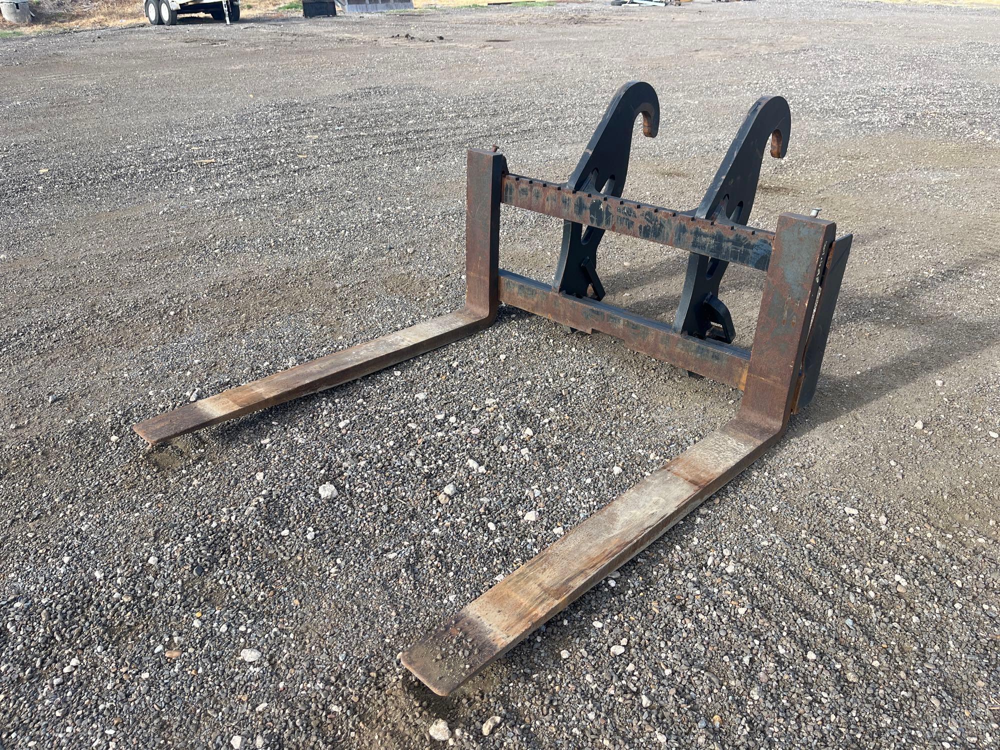Caterpillar Wheel Loader Forks