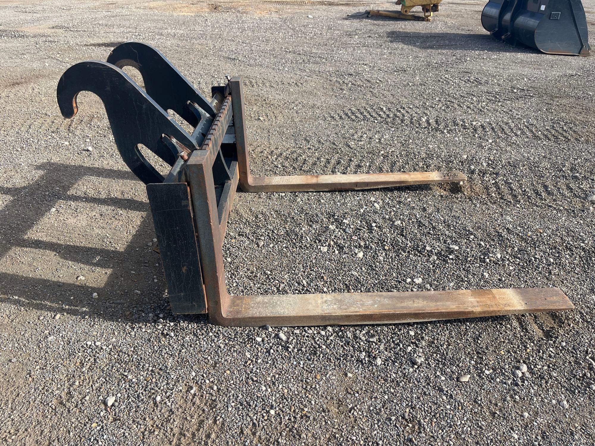 Caterpillar Wheel Loader Forks