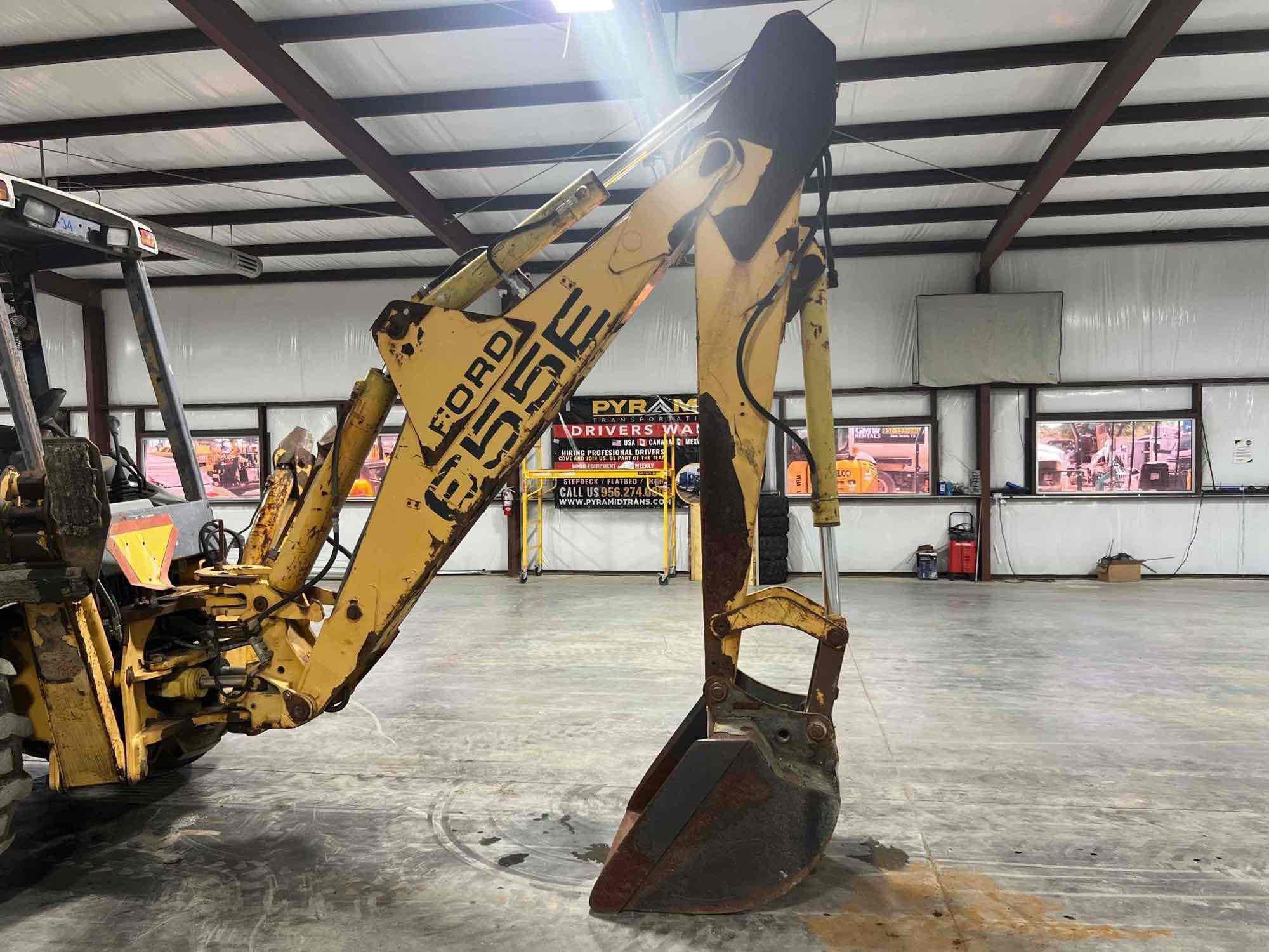 1998 New Holland 655E Backhoe Loader