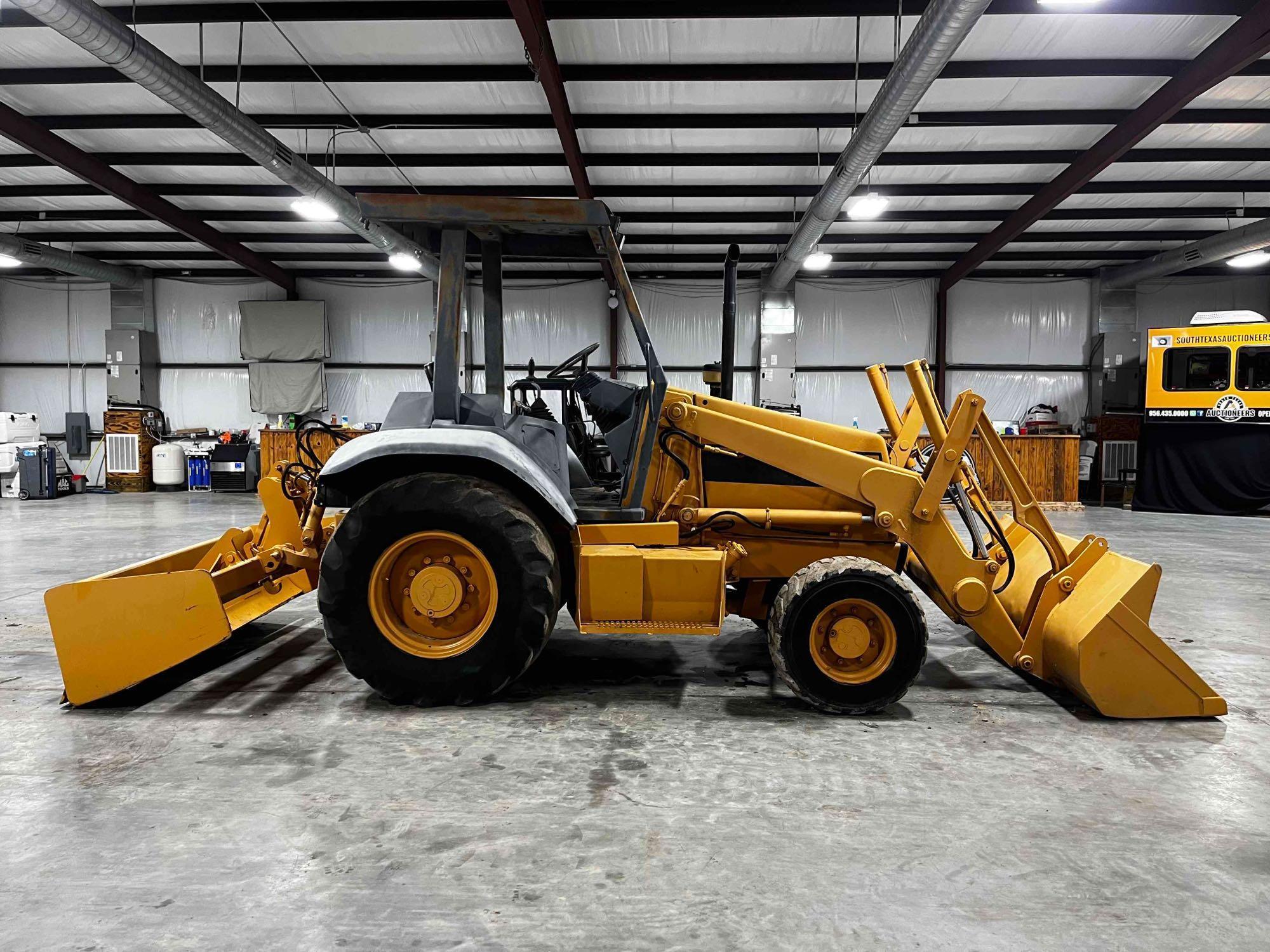 Case 570M Skip Loader