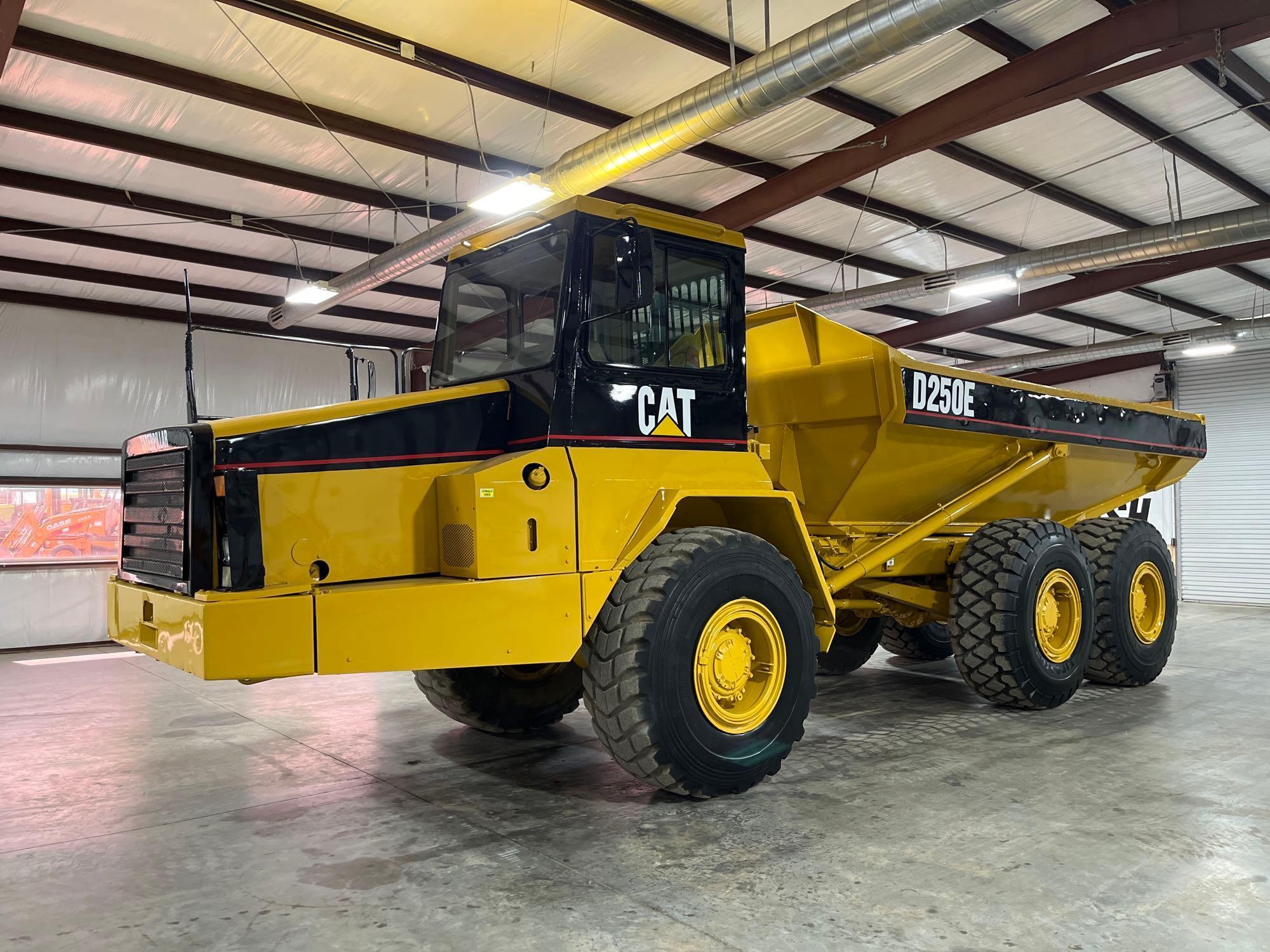 1995 Caterpillar D250E Articulating Dump Truck