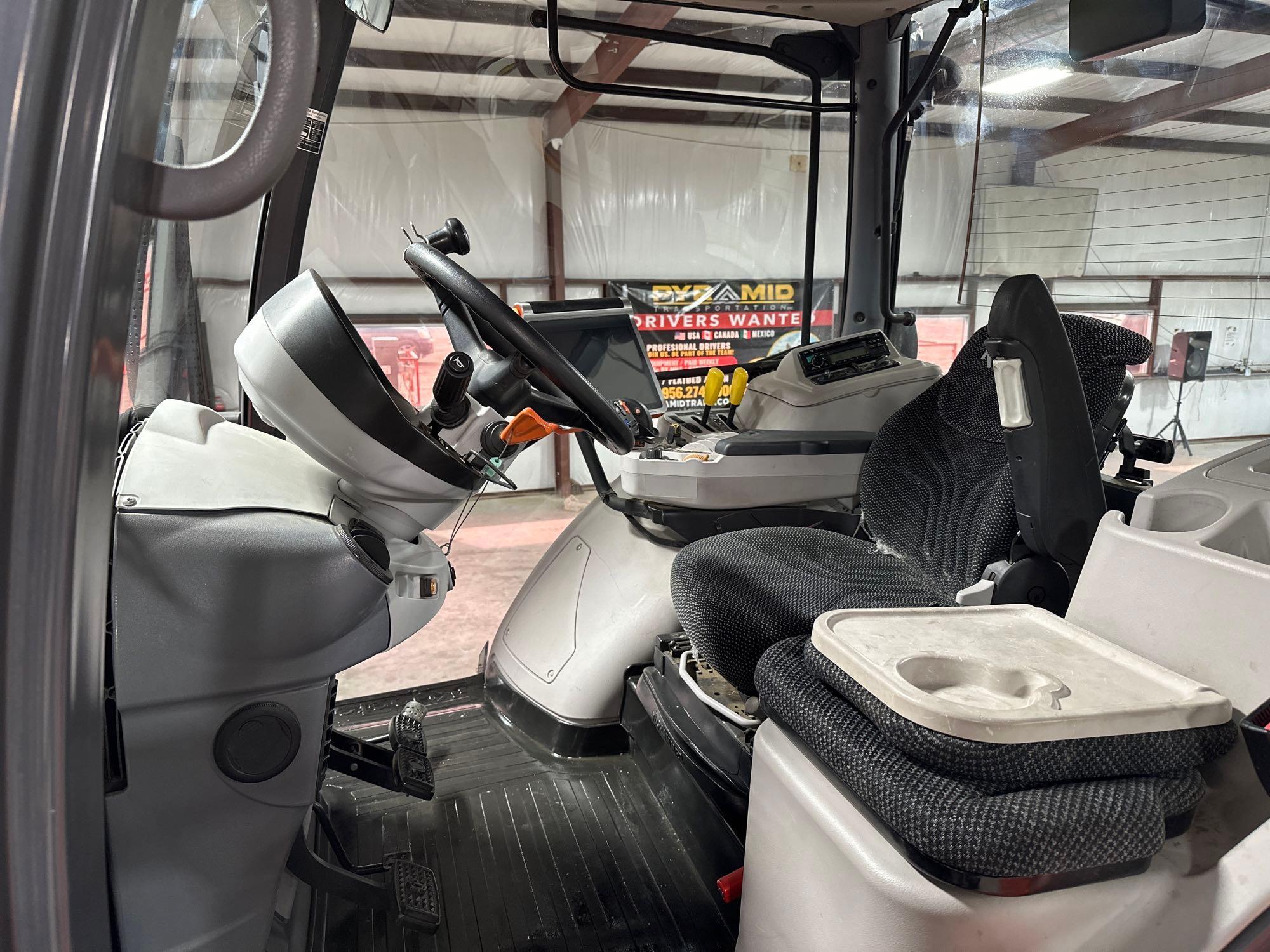 Kubota M7-171H Farm Tractor