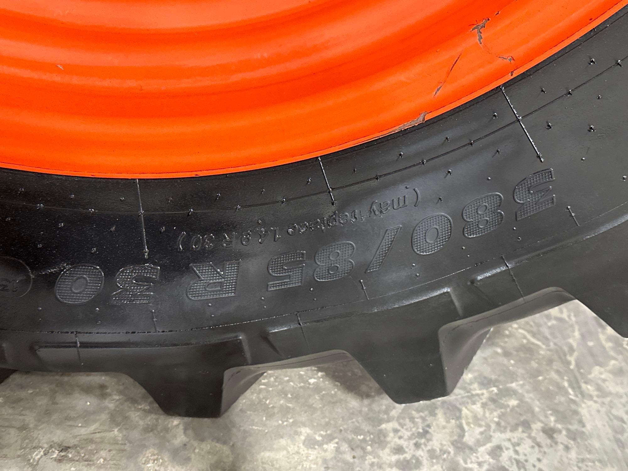 Kubota M7-171H Farm Tractor
