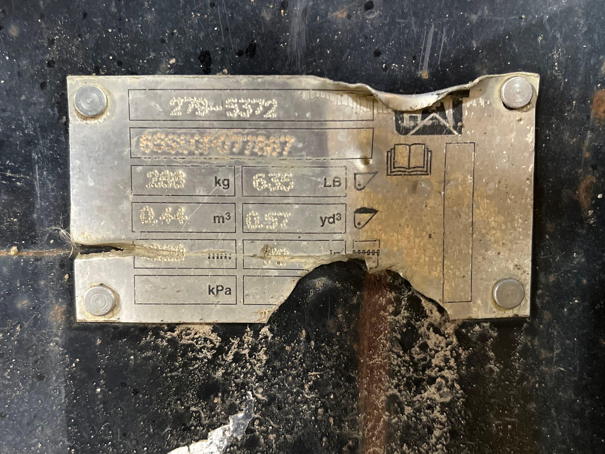 2015 Caterpillar 262D Skid Steer Loader