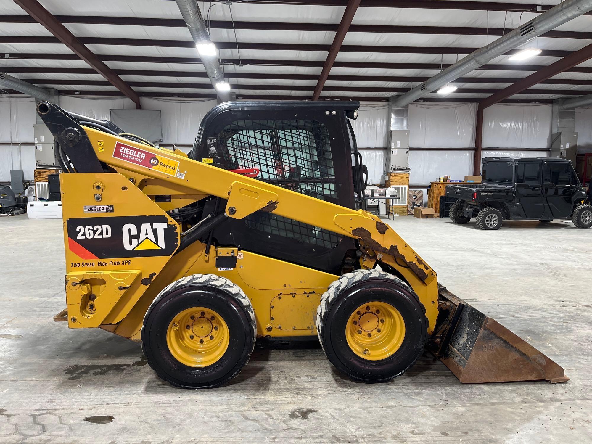 2015 Caterpillar 262D Skid Steer Loader
