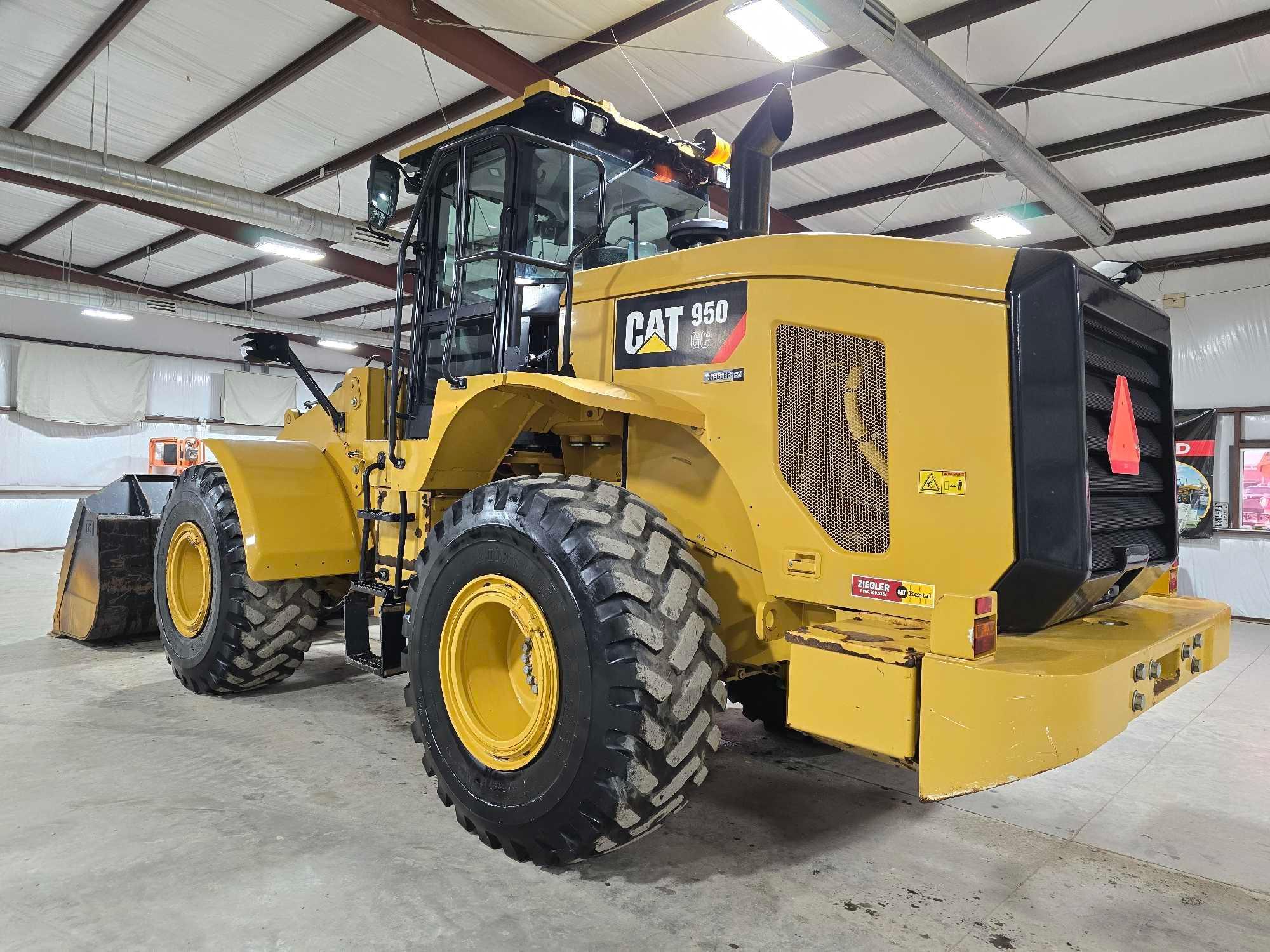 2019 Caterpillar 950GC Wheel Loader