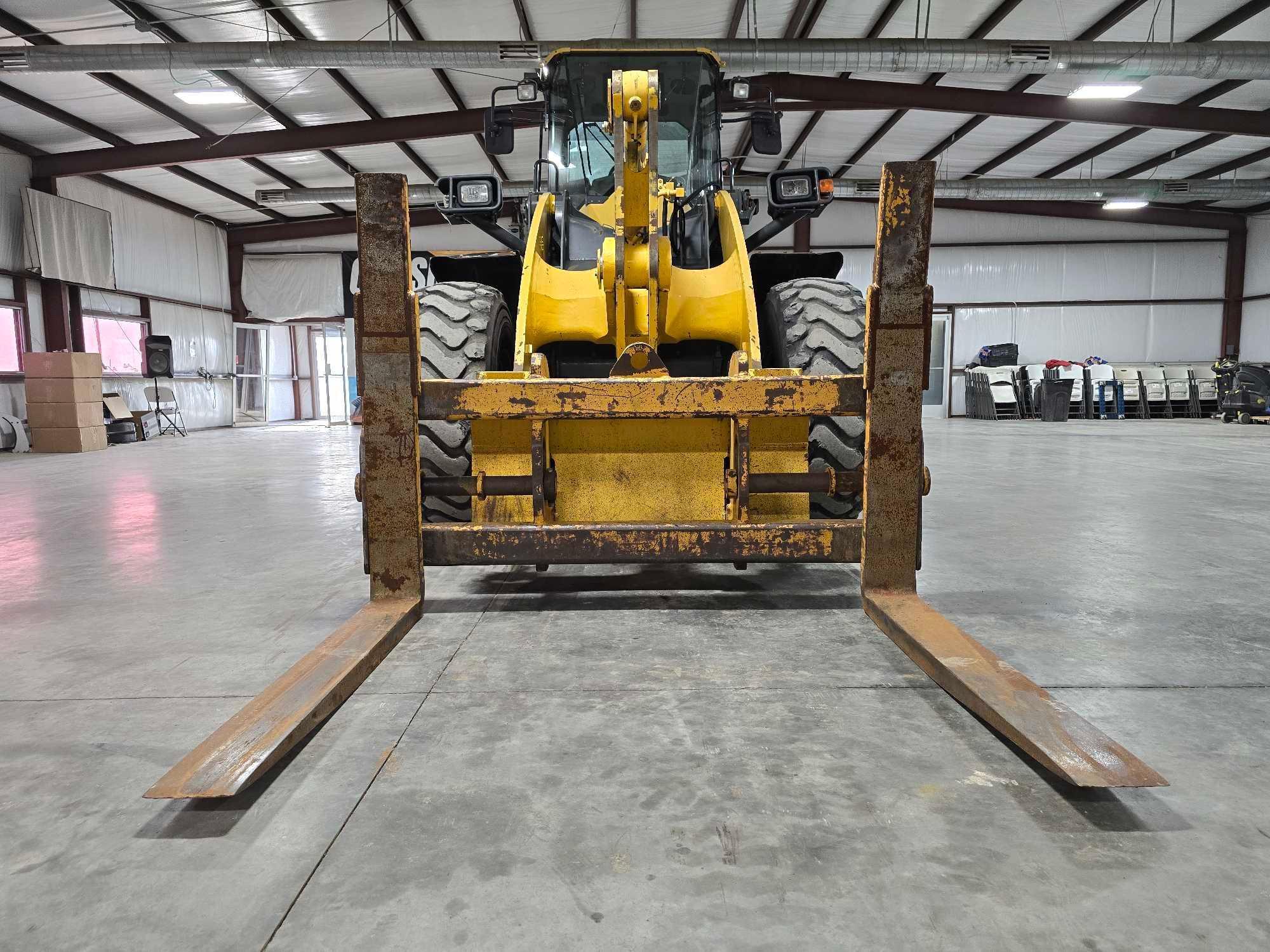 2019 Komatsu WA320-8 Wheel Loader