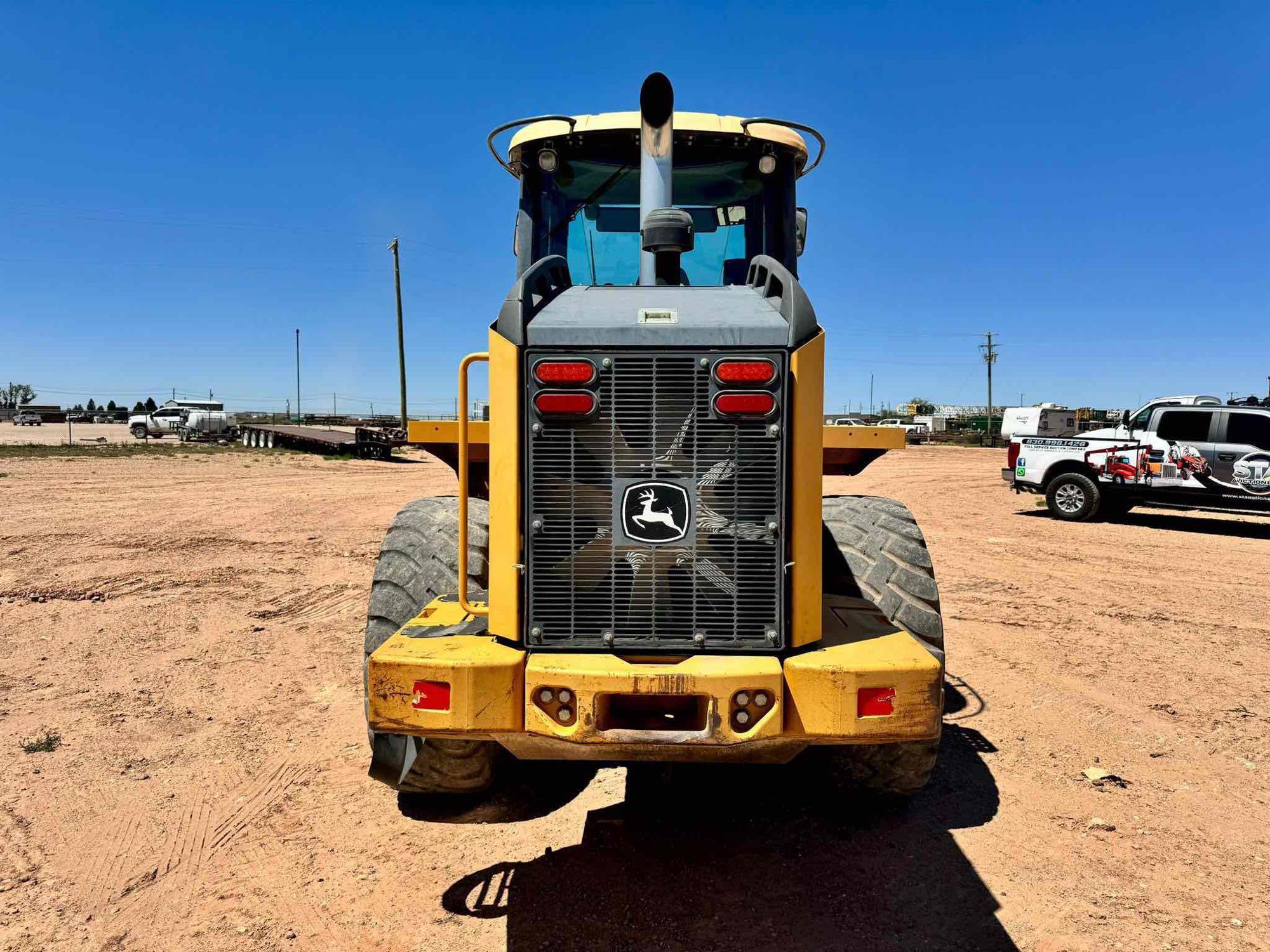 2011 John Deere 524K Wheel Loader