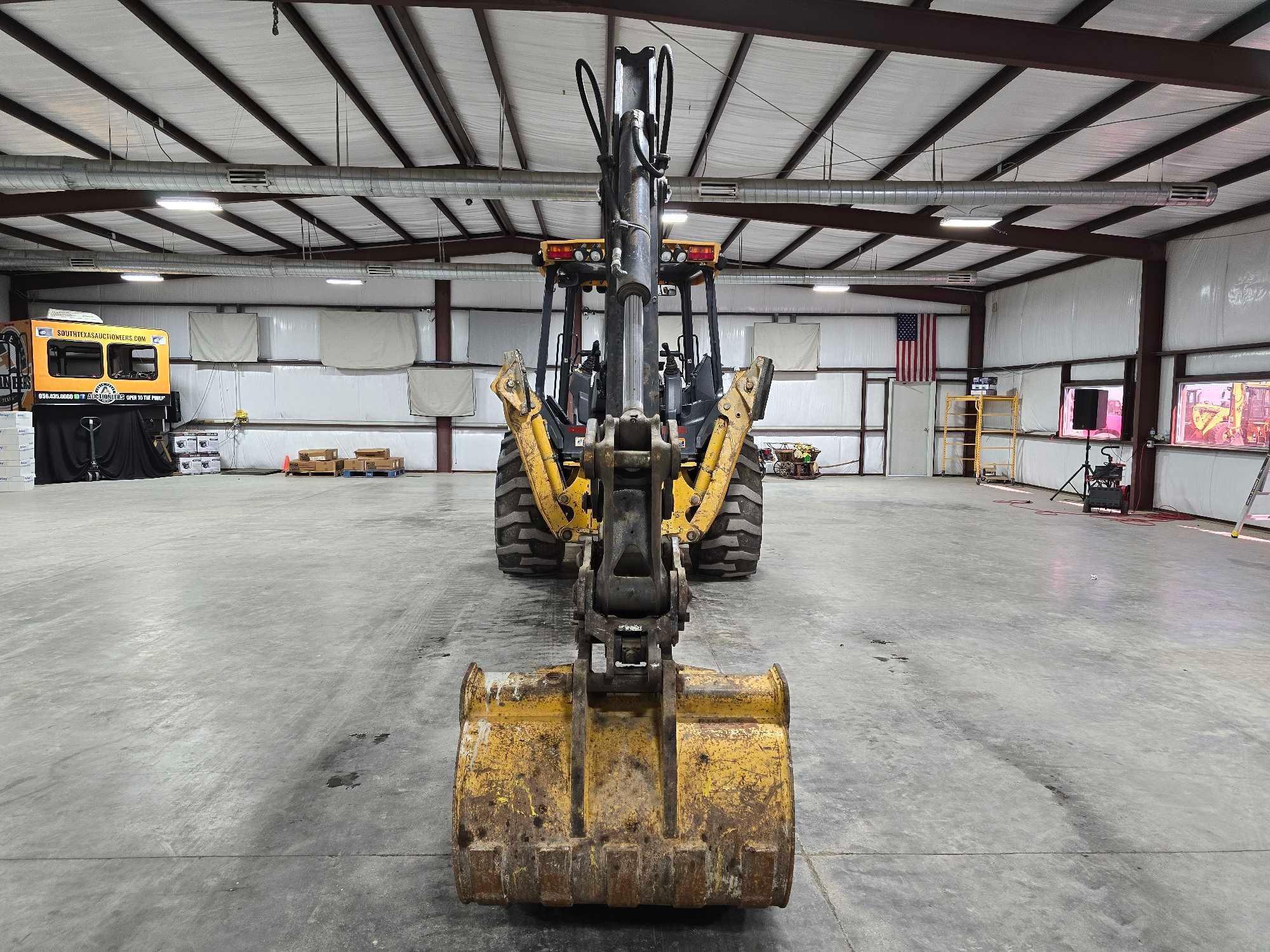 2019 John Deere 410L Backhoe Loader