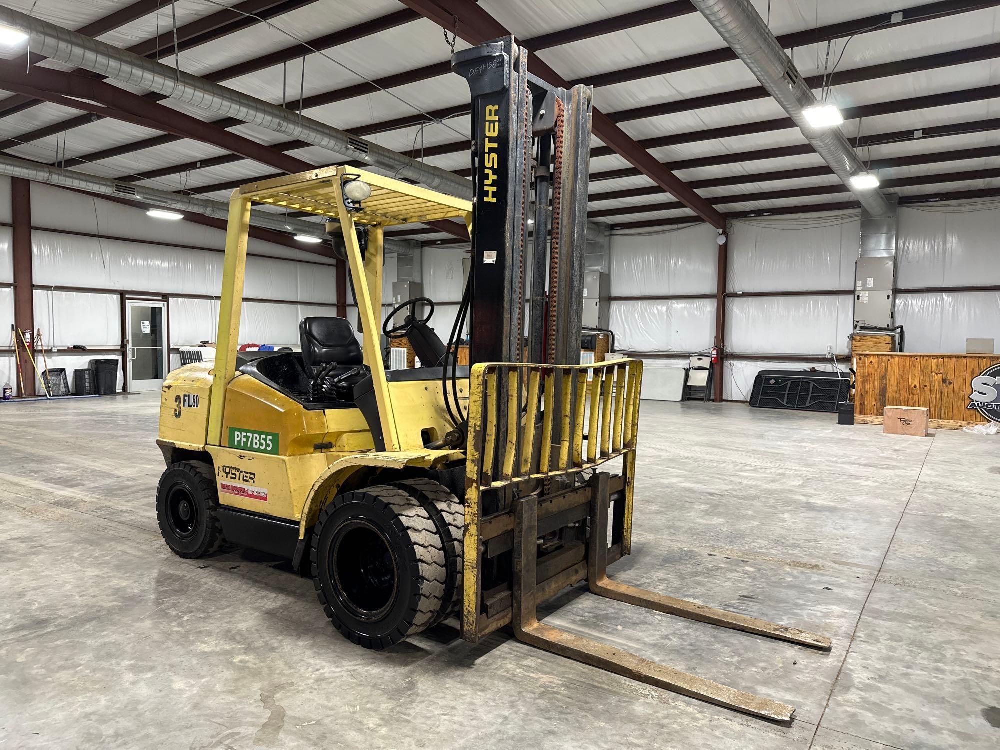 Hyster H90XMS Pneumatic Forklift